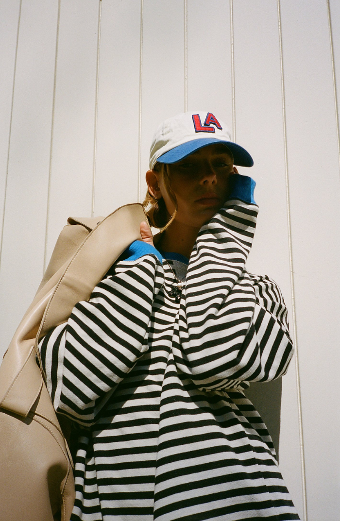 Women's oversized striped sweatshirt with contrast trim in blue & black