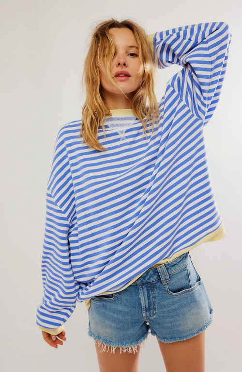 Women's oversized striped sweatshirt with contrast trim in sky blue