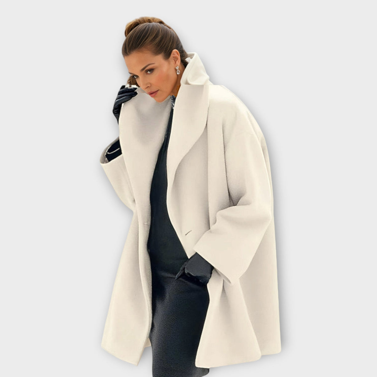Women's oversized wool-blend coat with shawl collar in white